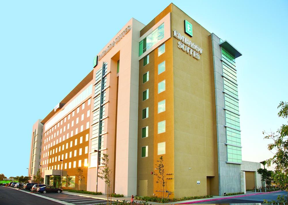 Embassy Suites Ontario - Airport Esterno foto