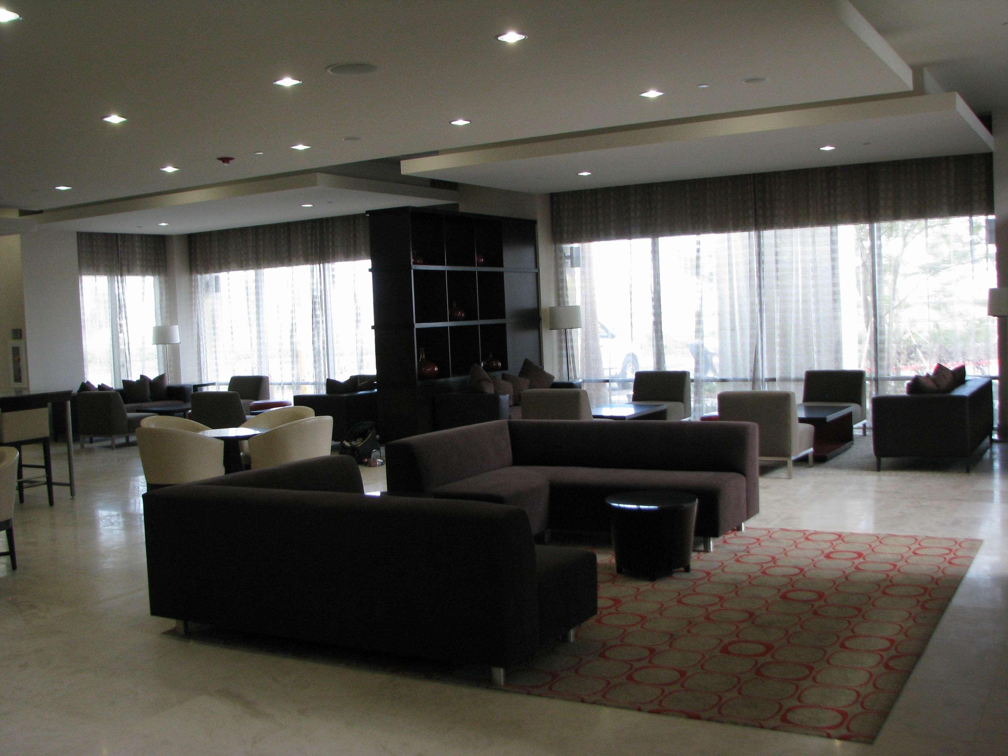 Embassy Suites Ontario - Airport Esterno foto