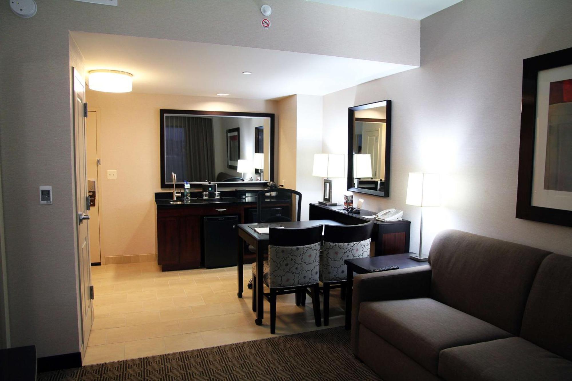 Embassy Suites Ontario - Airport Esterno foto