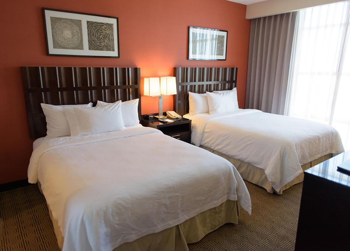Embassy Suites Ontario - Airport Esterno foto