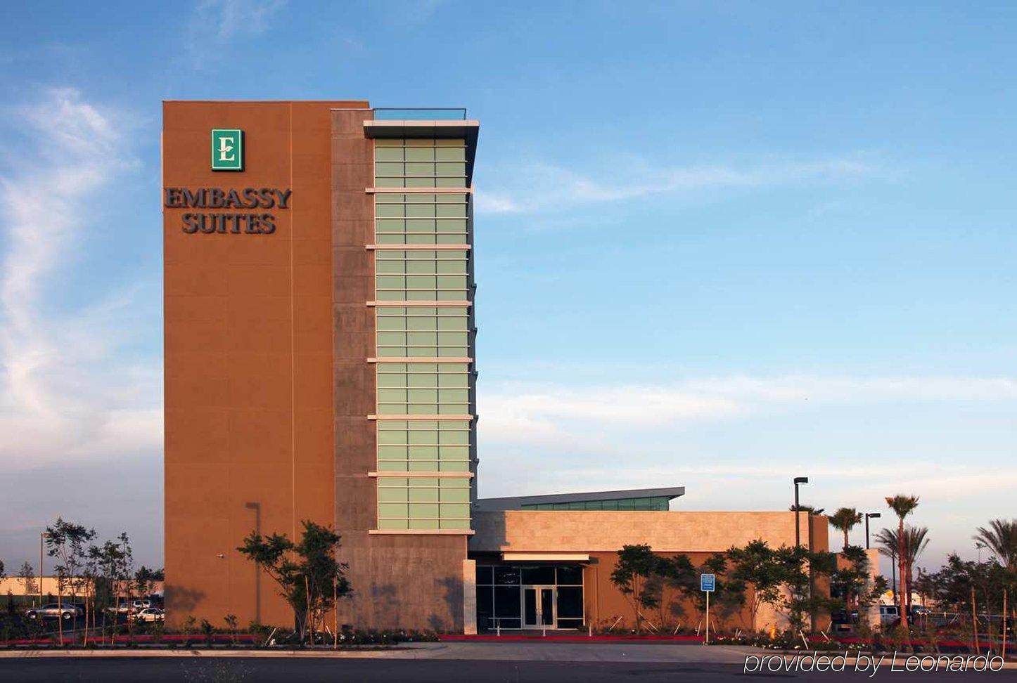 Embassy Suites Ontario - Airport Esterno foto